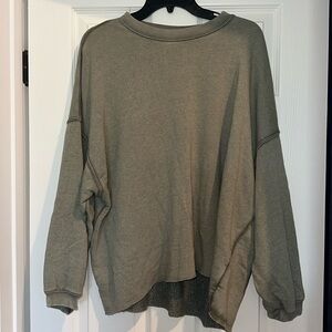 green sweater/pullover